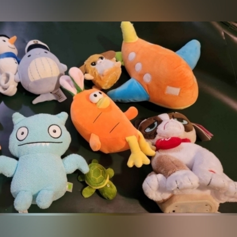 Kid Toys And Plush Bundle